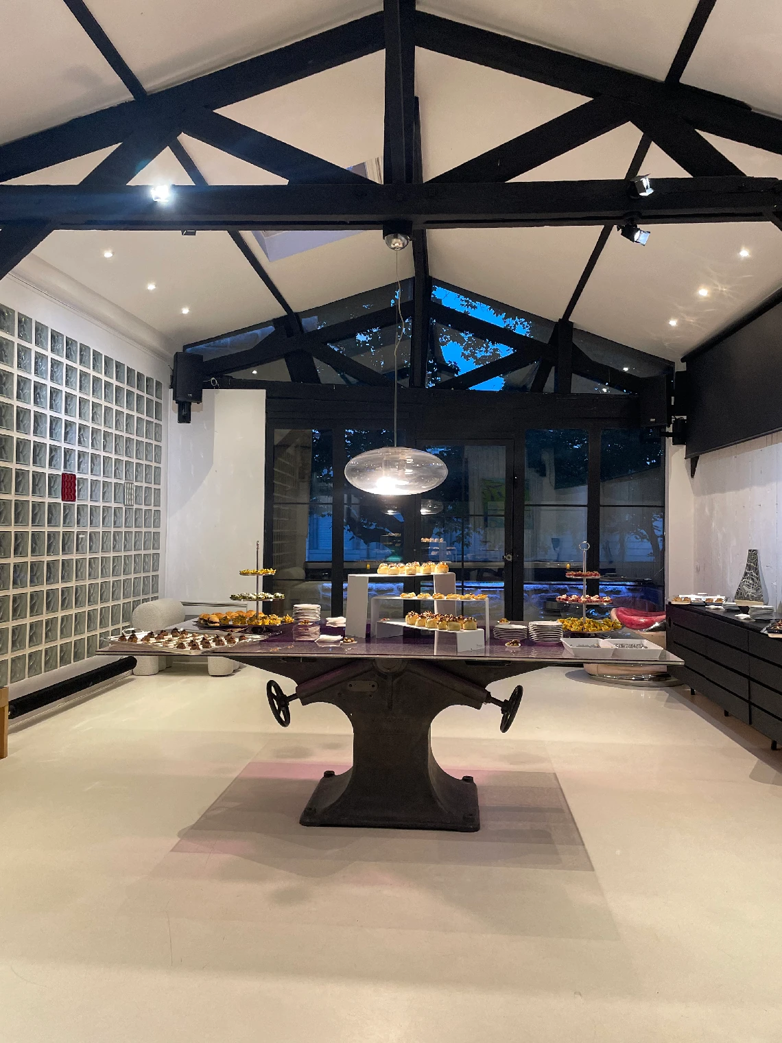 Baby shower gender reveal